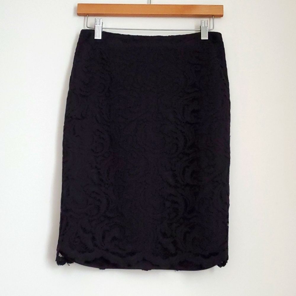 Cynthia Steffe Black Lace Skirt Size 2